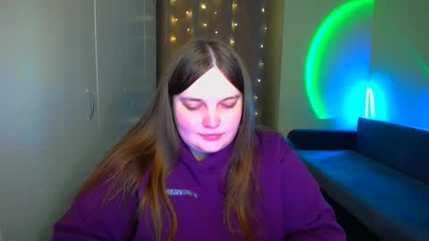 Snapshot of emma_dorn chatting on October 22, 5:36 pm Eva online show from October 22, 5:36 pm