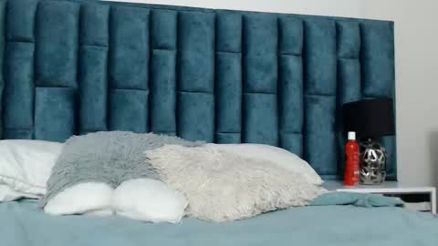 Emma online show from October 25, 9:59 pm