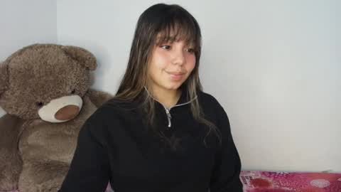 emma_grayys online show from February 1, 5:04 am