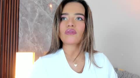 Emma online show from October 25, 4:02 am