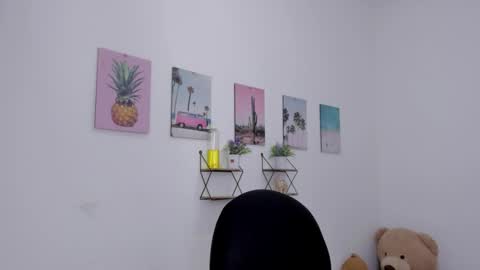 whises lits        online show from February 4, 1:15 pm