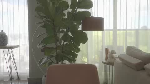 Snapshot of emma_lu1 chatting on February 11, 5:07 pm emma_lu1 online show from February 11, 5:07 pm