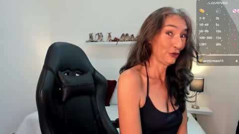 Emma  online show from February 28, 11:58 am