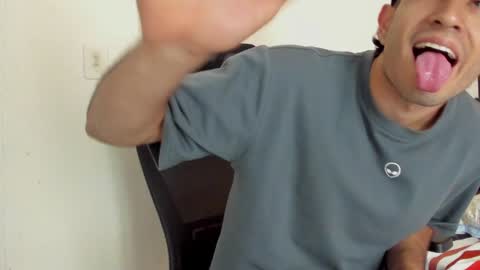 emma online show from January 25, 12:59 am