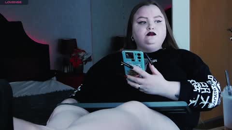 Snapshot of emma_razoom chatting on December 9, 6:45 am Emma Razumovskaya online show from December 9, 6:45 am