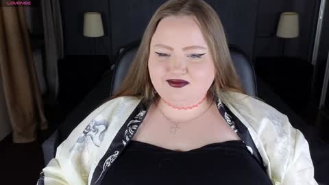 Snapshot of emma_razoom chatting on December 3, 2:09 am Emma Razumovskaya online show from December 3, 2:09 am