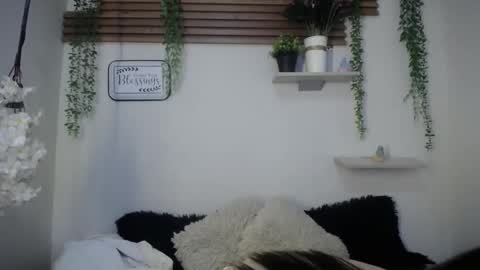 Emma Black online show from March 30, 5:35 pm