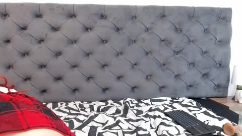 Emma... online show from April 10, 11:59 am