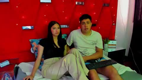 EmmaAndDemon online show from November 14, 2:19 pm