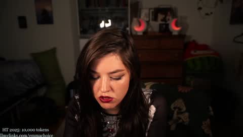 Snapshot of emmachoice chatting on October 24, 9:59 pm emmachoice online show from October 24, 9:59 pm