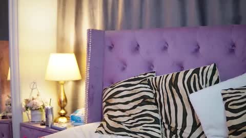  Emma  online show from January 12, 10:28 pm