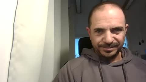 Ariel online show from February 10, 4:47 pm