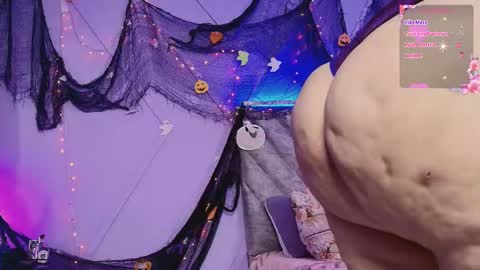  Emma  online show from November 1, 5:06 am