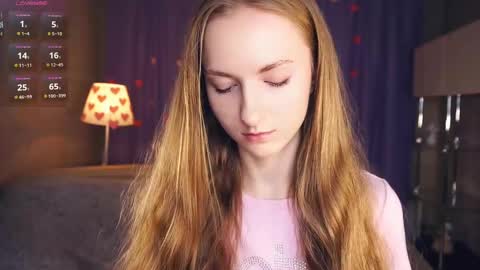 Snapshot of emmalaflame chatting on February 12, 8:29 pm Emma day  Wendy night online show from February 12, 8:29 pm