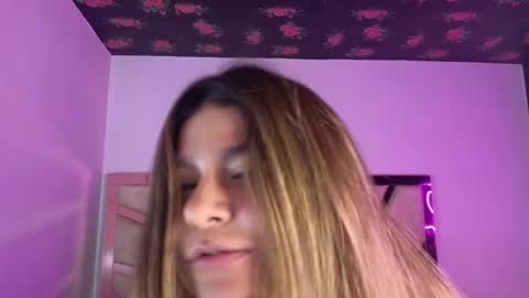 Emma online show from February 24, 1:42 pm