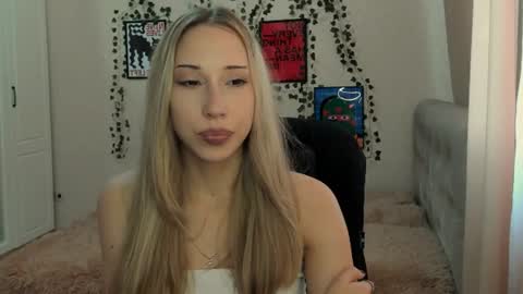 Emma online show from July 27, 12:57 pm