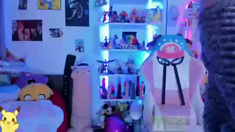 Snapshot of emmarosse11 chatting on September 25, 6:26 pm Emma online show from September 25, 6:26 pm