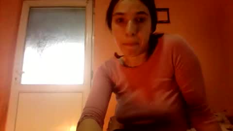 Emma online show from April 2, 12:45 pm