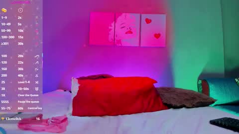 Emma online show from September 11, 6:09 pm