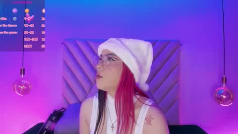 Emma online show from December 15, 2:51 am