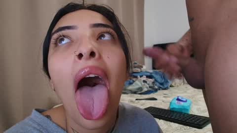 emmi_11 online show from March 30, 11:21 am