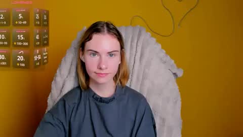 Emmi online show from February 15, 7:51 am