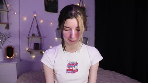 emmie_everly online show from October 23, 7:26 pm