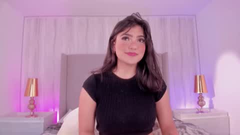 Emmiily online show from November 23, 9:46 pm