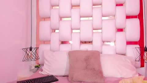 emmy online show from November 18, 7:28 pm