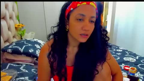 emperatriztapia online show from February 24, 8:36 pm