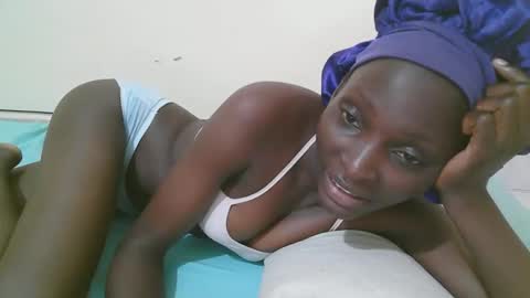 empress_ivy1 online show from April 19, 6:32 pm