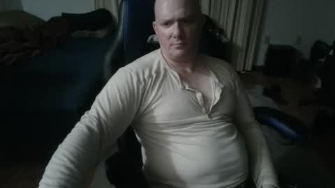 Matt online show from April 18, 3:08 am