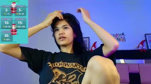 emycarver09 online show from January 9, 11:05 am