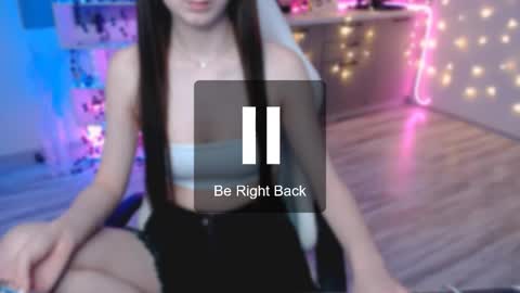 emyharrington online show from March 12, 7:39 pm