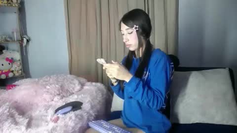 Lusty Emyii  online show from November 27, 8:16 pm