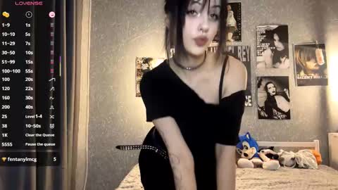 Amelia online show from November 24, 8:29 pm