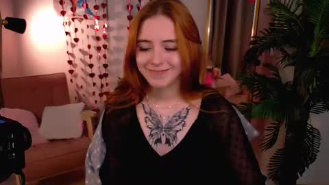 enchanted_bella online show from February 20, 8:44 pm