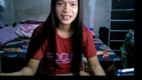 Snapshot of endless_cumexplosion chatting on February 28, 12:43 am I am MITCH online show from February 28, 12:43 am