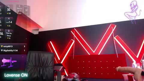 Engel online show from October 11, 1:38 pm