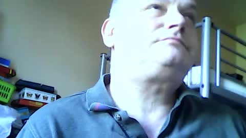 englishguysurrey online show from June 21, 7:15 am