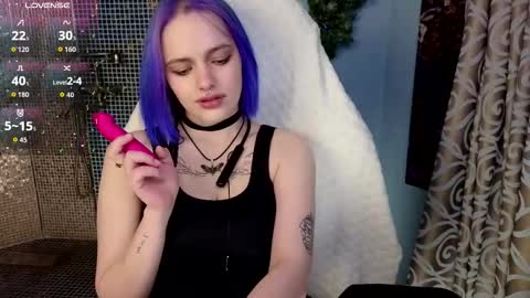 enifery online show from January 19, 9:19 am