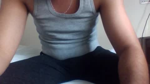 Snapshot of enjooythenut chatting on October 19, 12:32 pm Batman online show from October 19, 12:32 pm