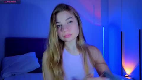 enjoyeverymoment_ online show from November 5, 10:34 pm