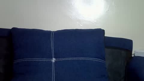 enkarxx online show from February 23, 7:10 am