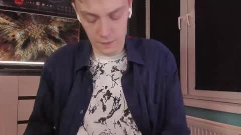 Enker online show from November 16, 3:36 pm