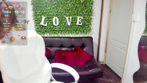 Enma clark online show from February 4, 7:11 pm