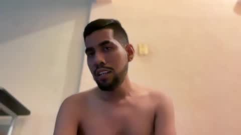 Enriquegc197 online show from January 17, 6:33 pm