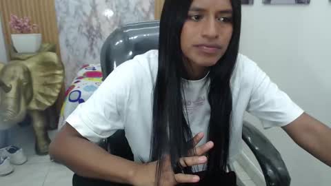 Enyenlina online show from September 19, 5:38 pm