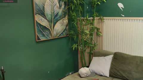 enzo_steel online show from March 22, 10:58 pm