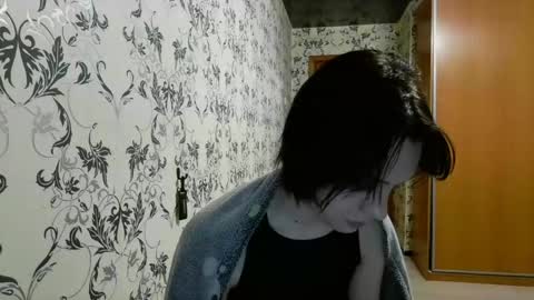 Lucy NEXT STREAM January 5 HNY  online show from April 21, 1:09 am